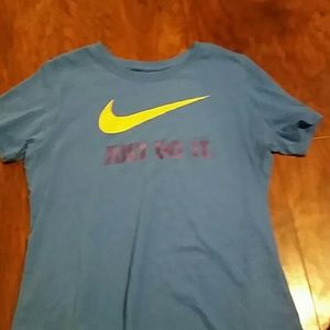 kids large short sleeve shirt